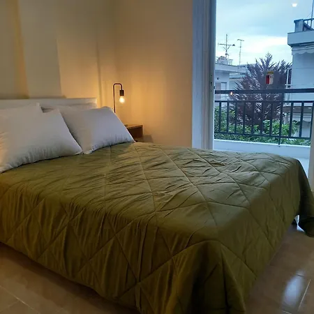 Nicolas Cozy Apartman Dioniszíu-part